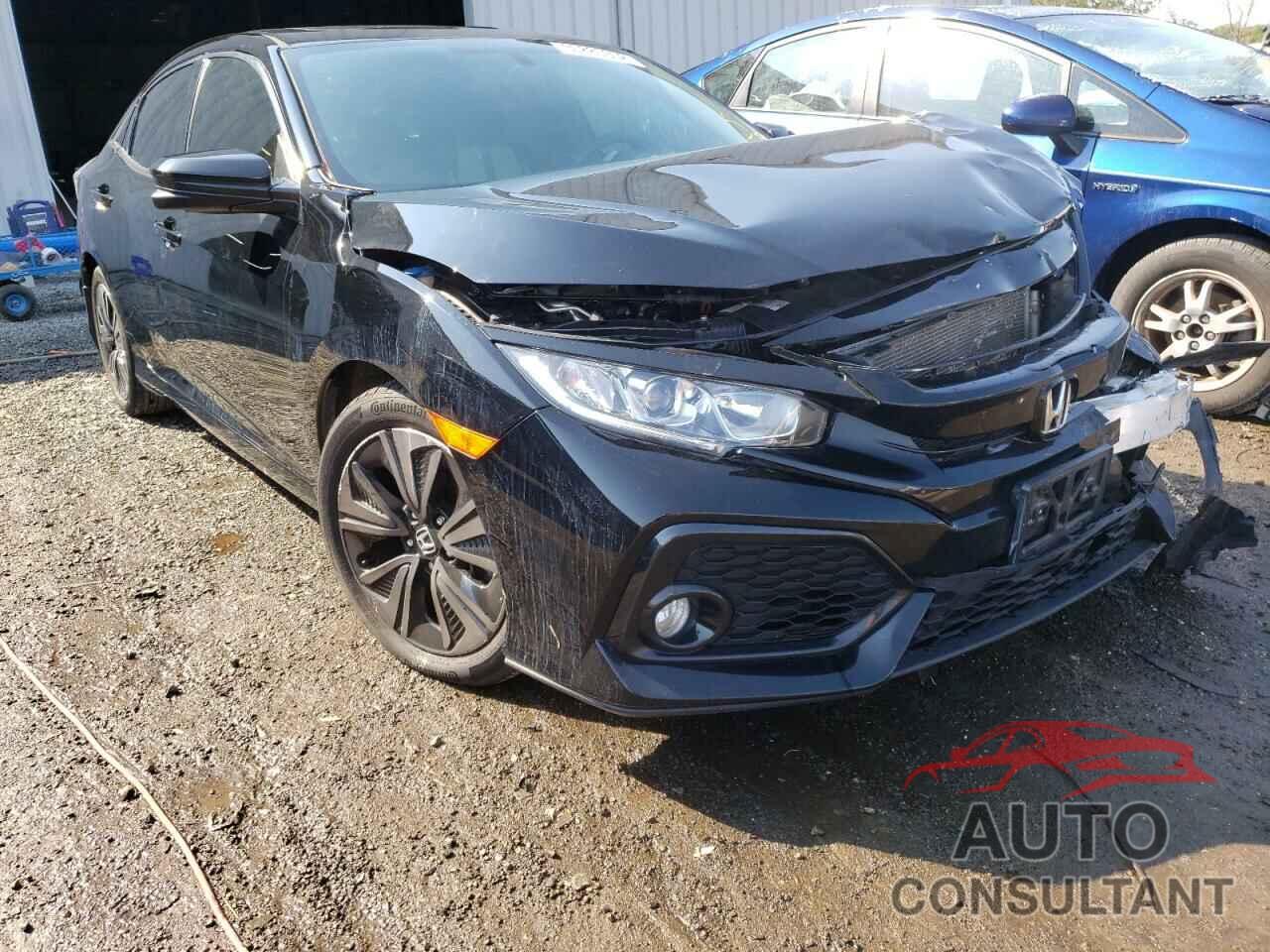 HONDA CIVIC 2018 - SHHFK7H53JU201163