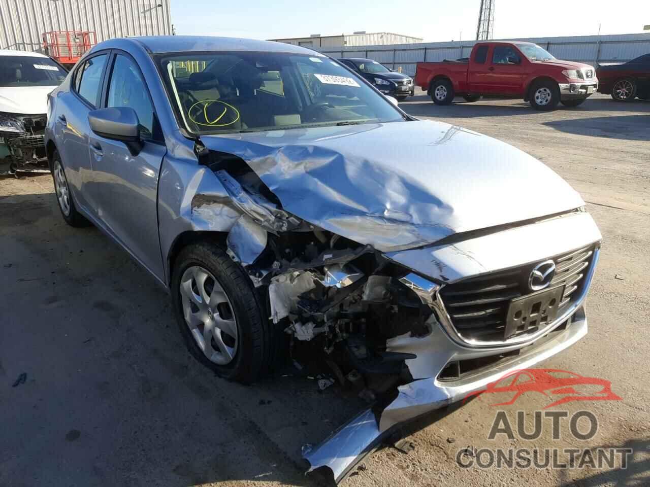 MAZDA 3 2018 - 3MZBN1U78JM222224