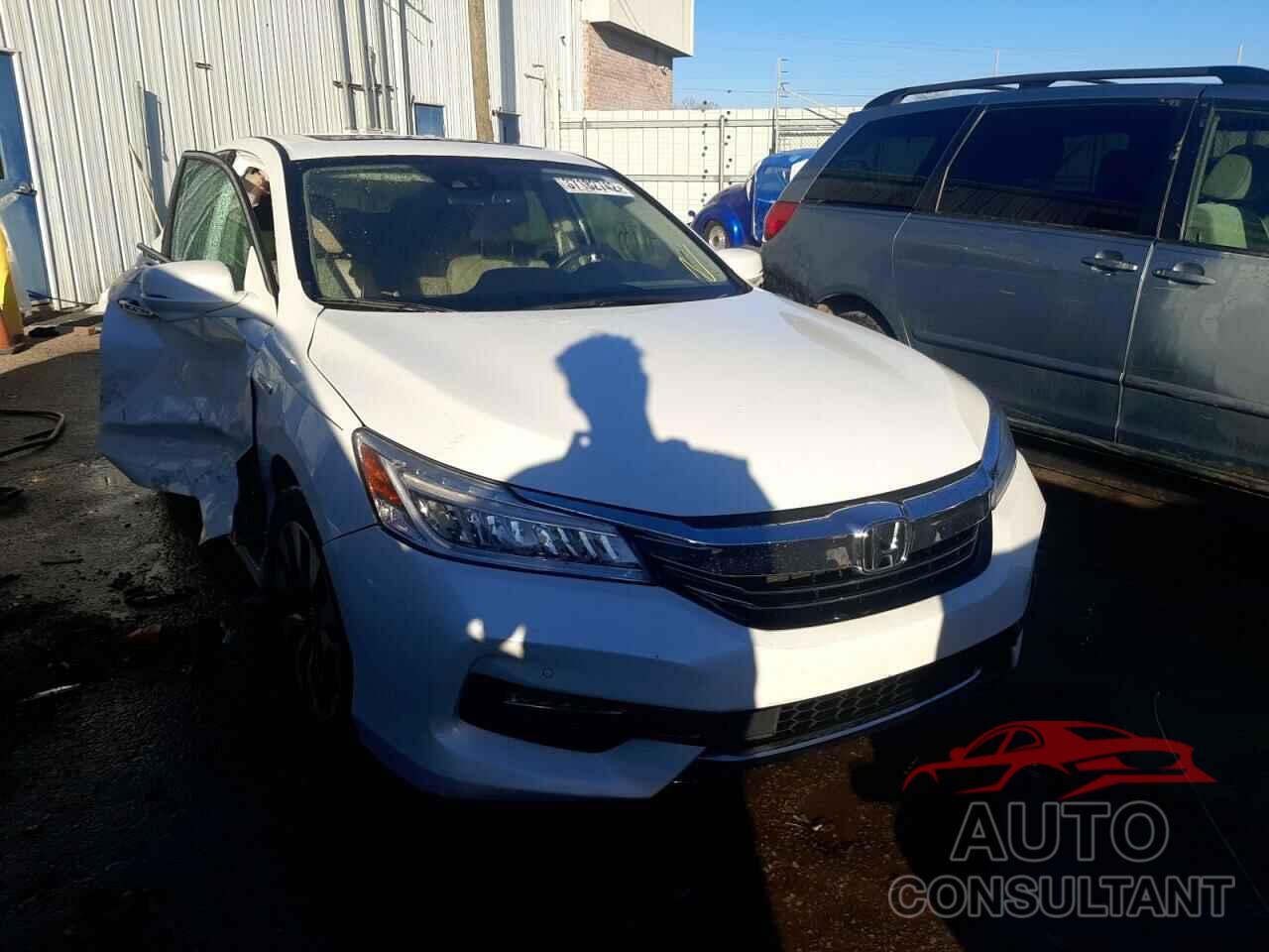 HONDA ACCORD 2017 - JHMCR6F7XHC030870