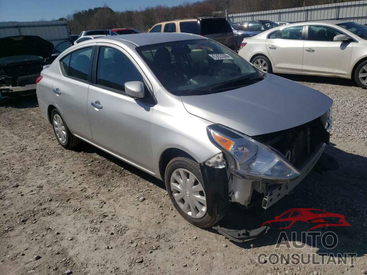 NISSAN VERSA 2019 - 3N1CN7AP8KL844797