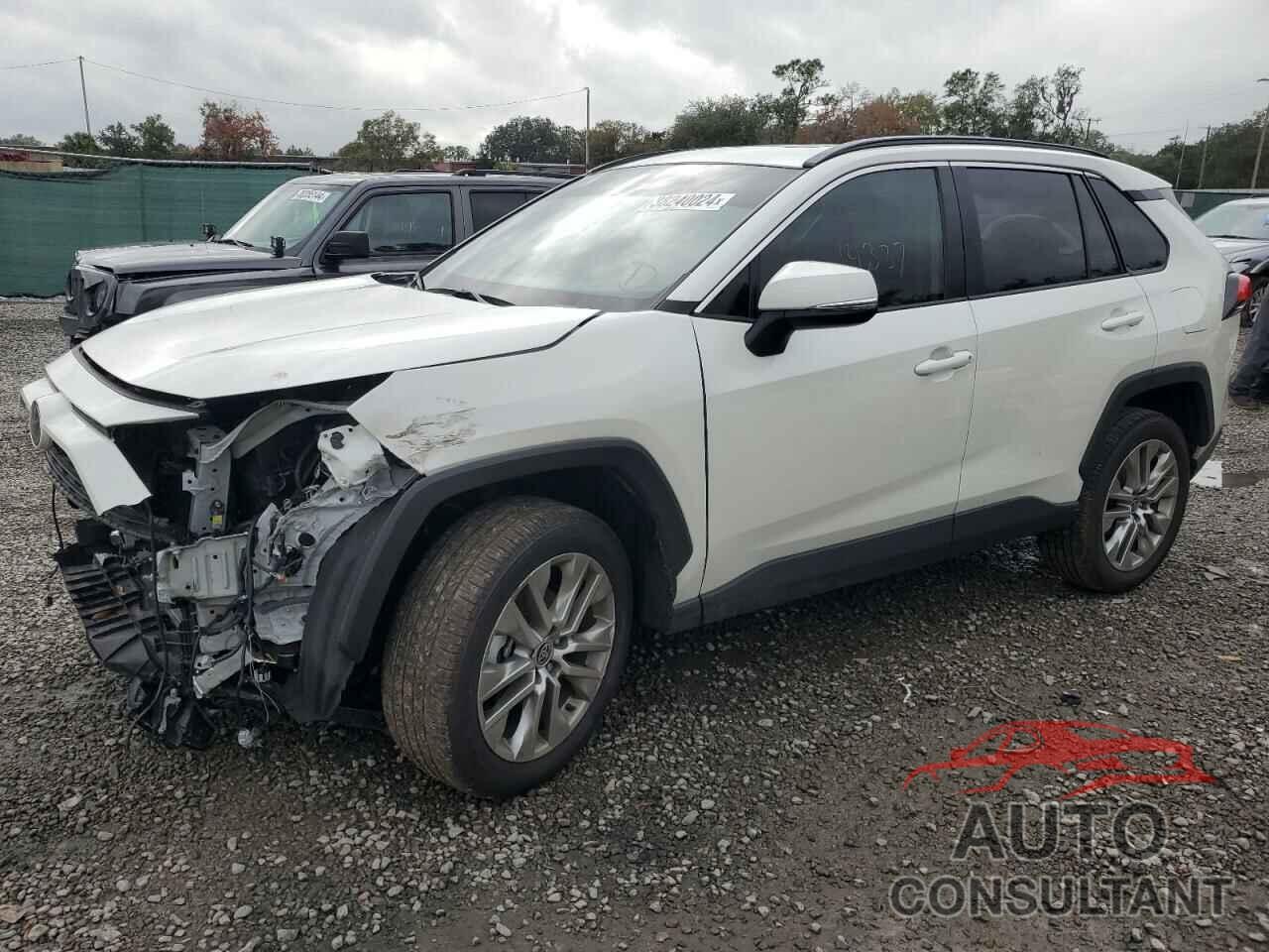 TOYOTA RAV4 2022 - 2T3C1RFV5NW232100