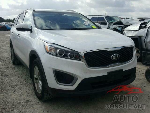 KIA SORENTO LX 2016 - 5XYPG4A33GG061566