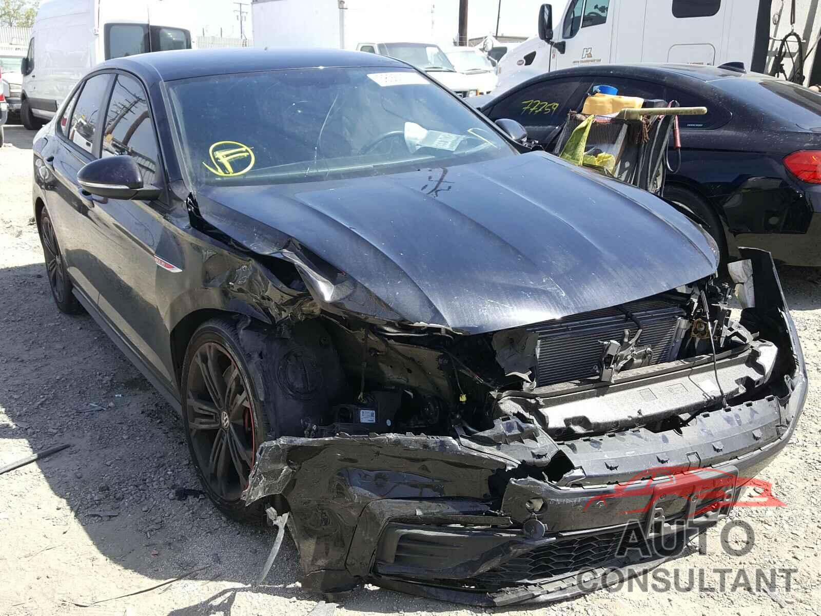 VOLKSWAGEN JETTA 2019 - 3VW5T7BU1KM156874