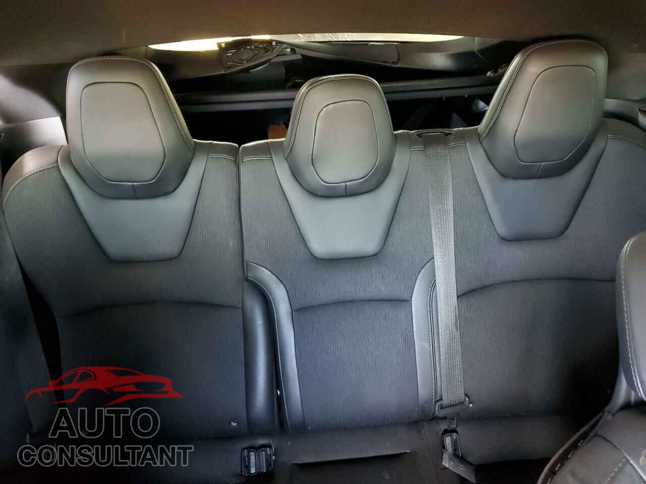 TESLA MODEL S 2018 - 5YJSA1E25JF294987