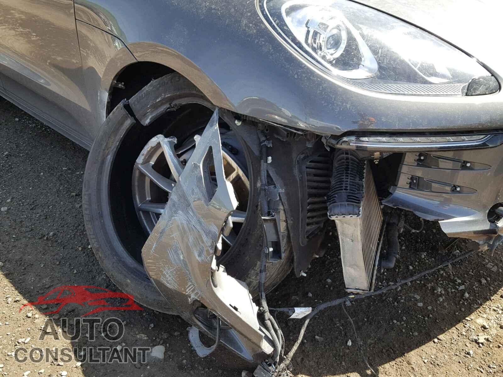 PORSCHE MACAN 2015 - WP1AB2A5XFLB73079