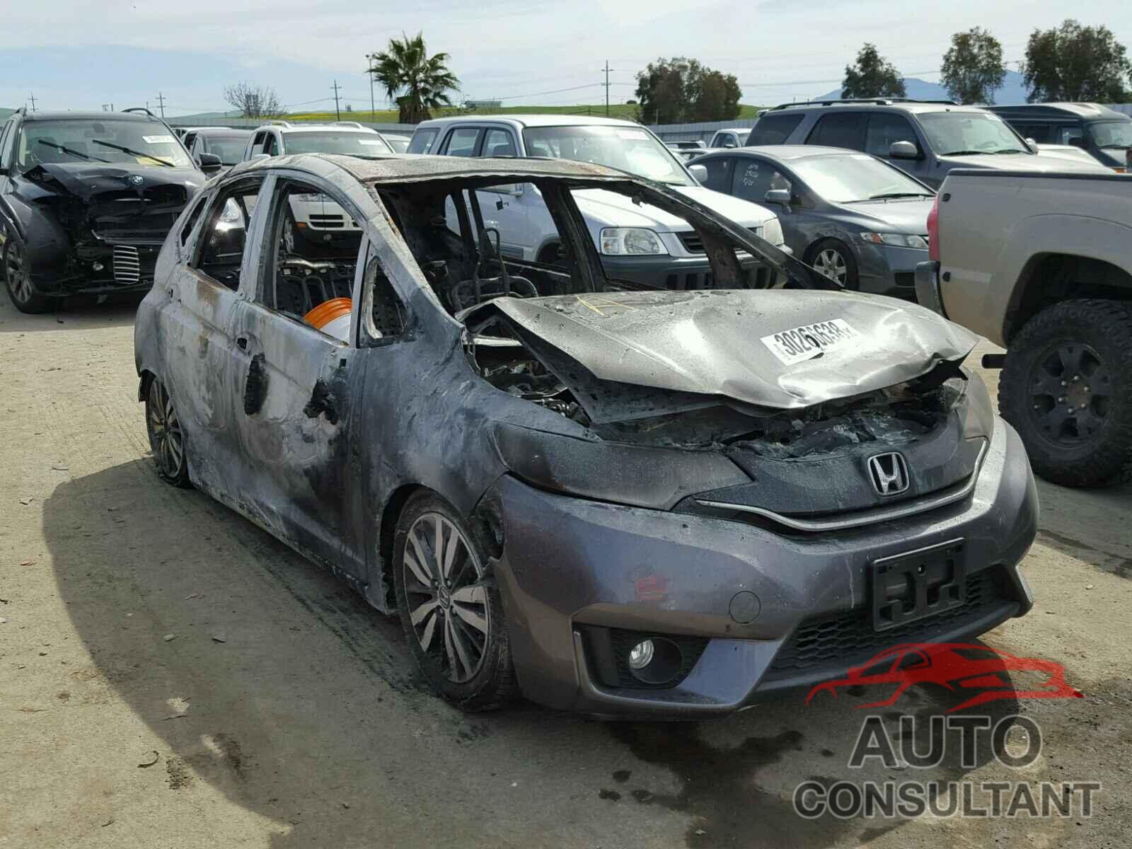 HONDA FIT 2016 - JHMGK5H72GS005303