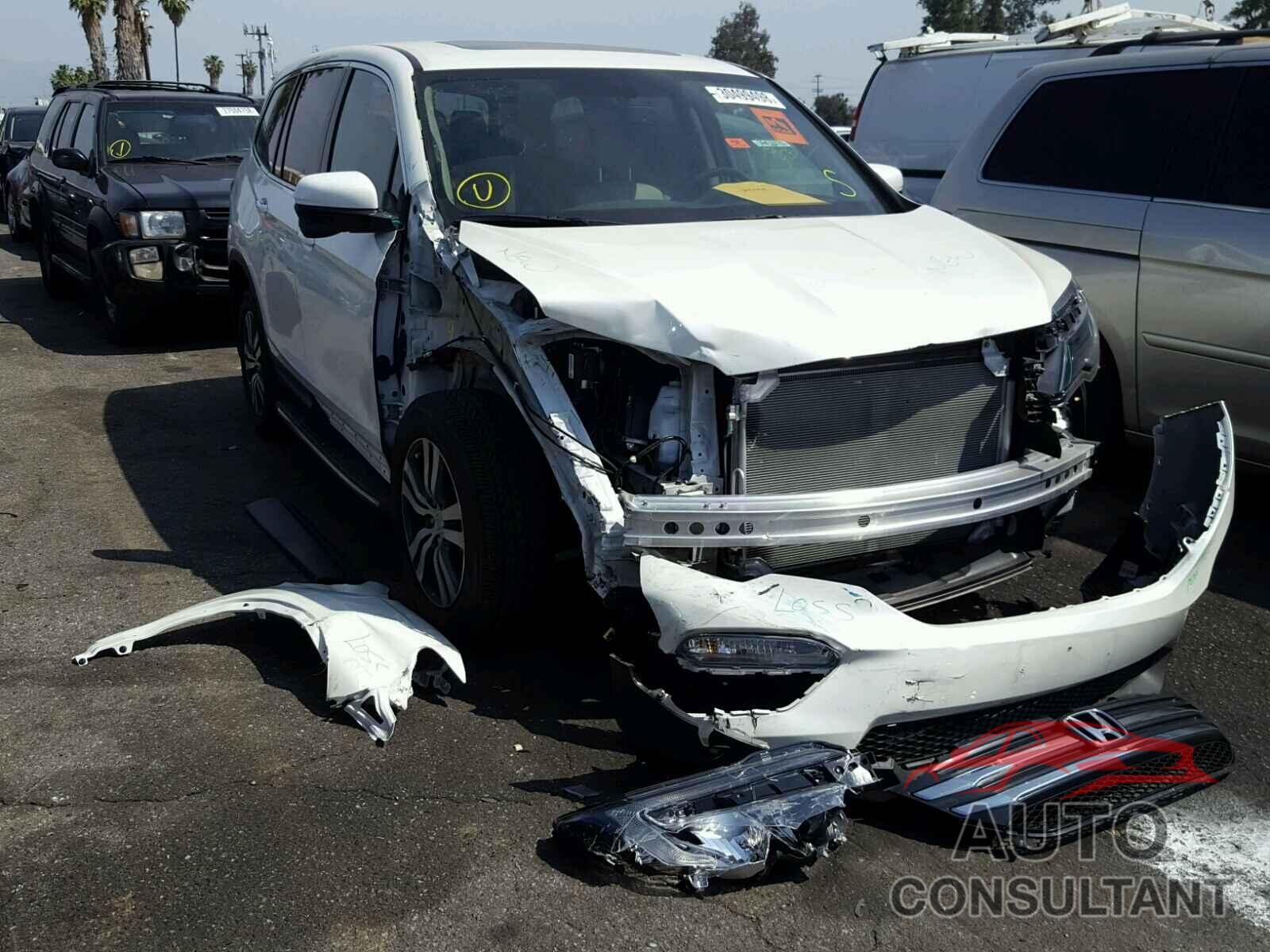 HONDA PILOT 2017 - 5FNYF6H56HB026877