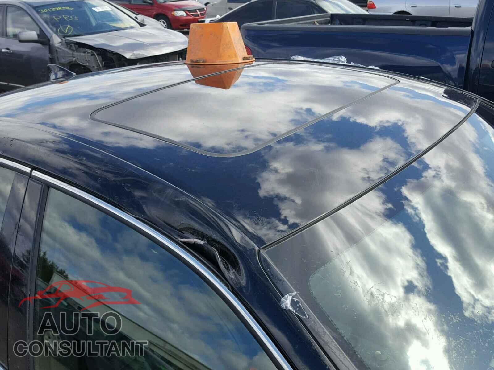 LEXUS IS 2016 - 5YFEPMAE1MP157664