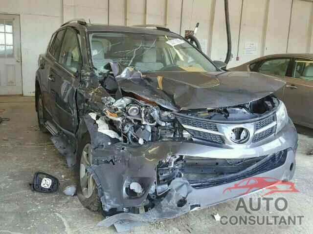 TOYOTA RAV4 2015 - JTMRFREVXFD126270