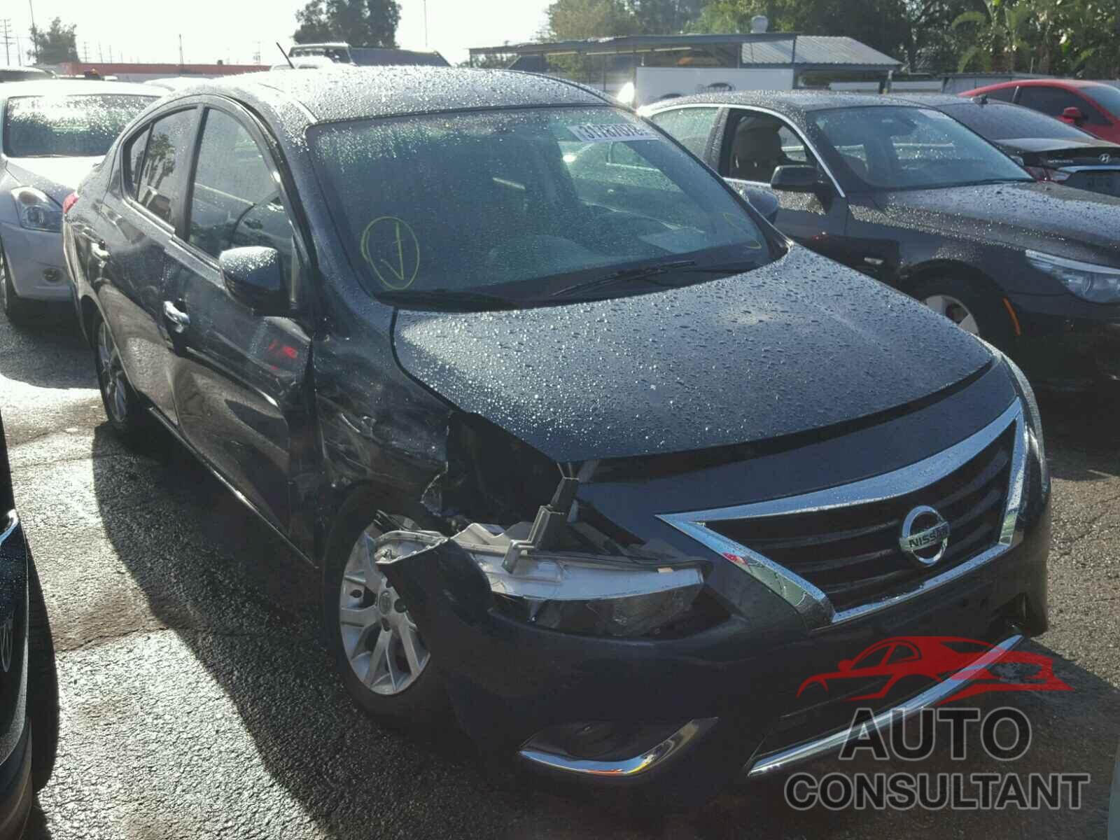 NISSAN VERSA 2015 - 3N1CN7AP3FL946756
