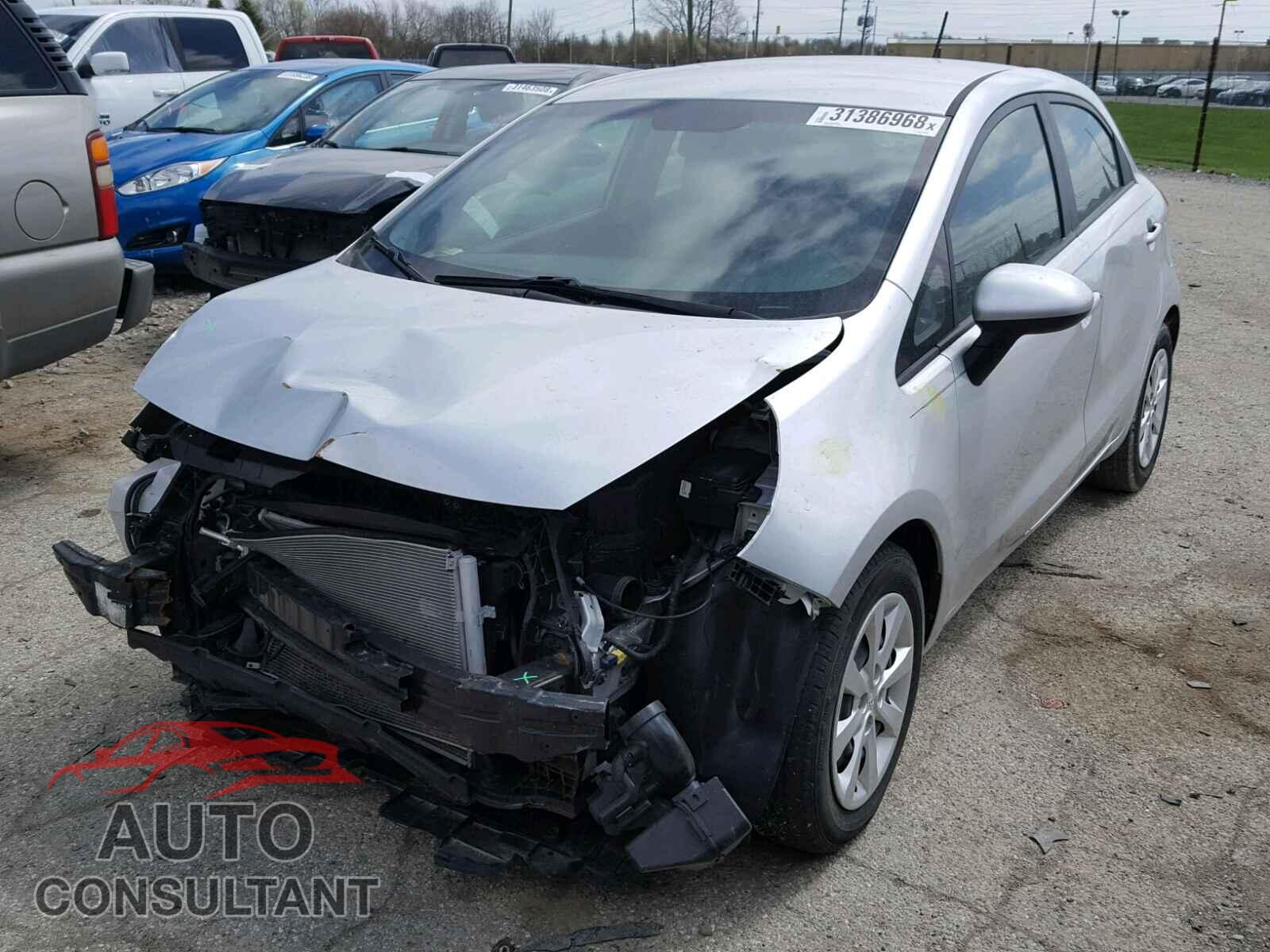 KIA RIO 2015 - KNADM5A37F6428100