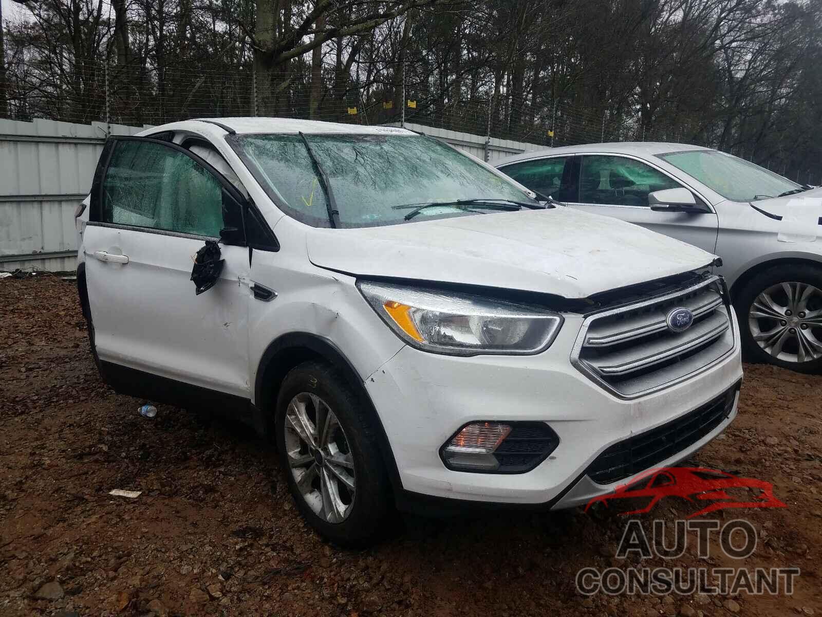 FORD ESCAPE 2017 - 1FMCU0GD7HUD67455