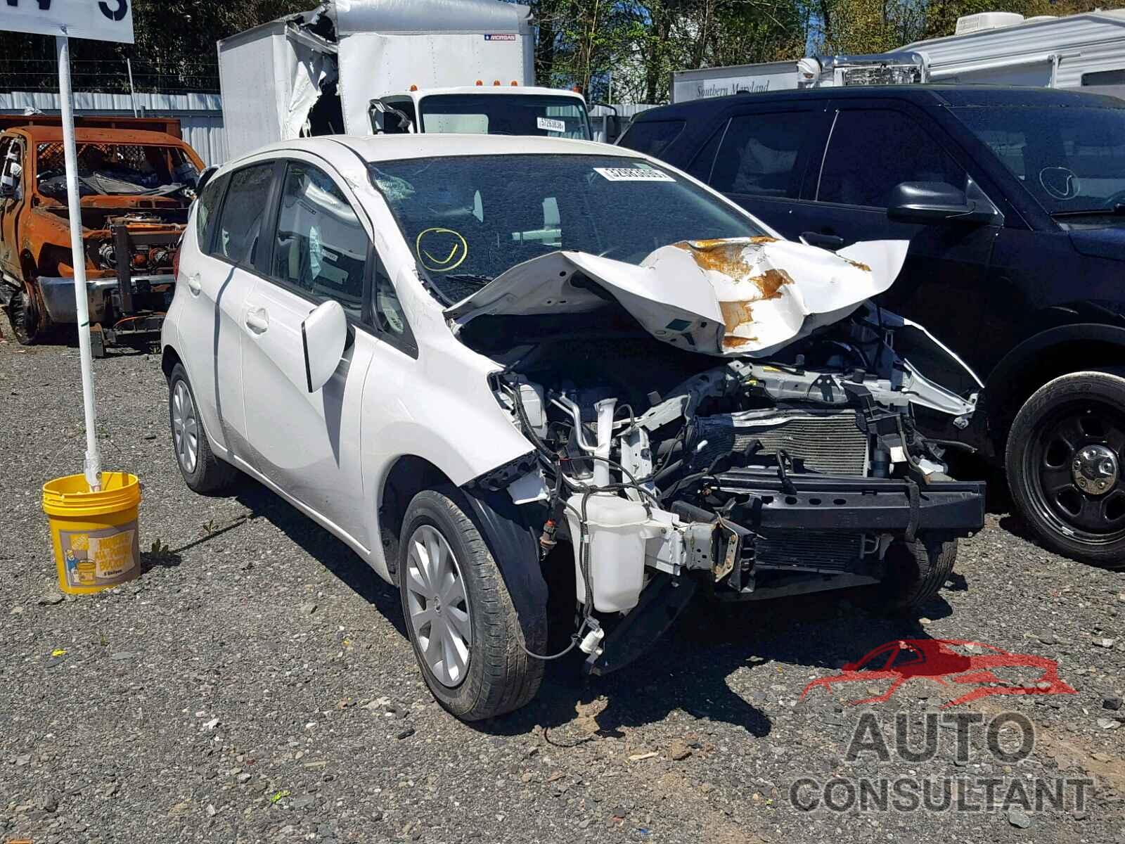 NISSAN VERSA 2015 - 3VWC57BU9KM059827