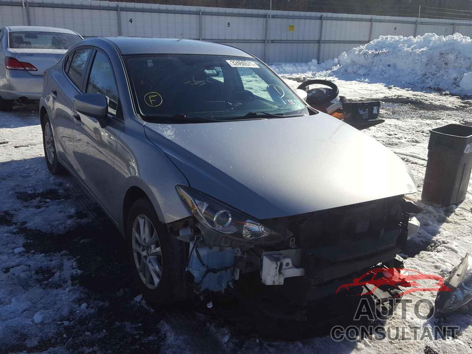 MAZDA 3 2016 - JM1BM1U75G1354384