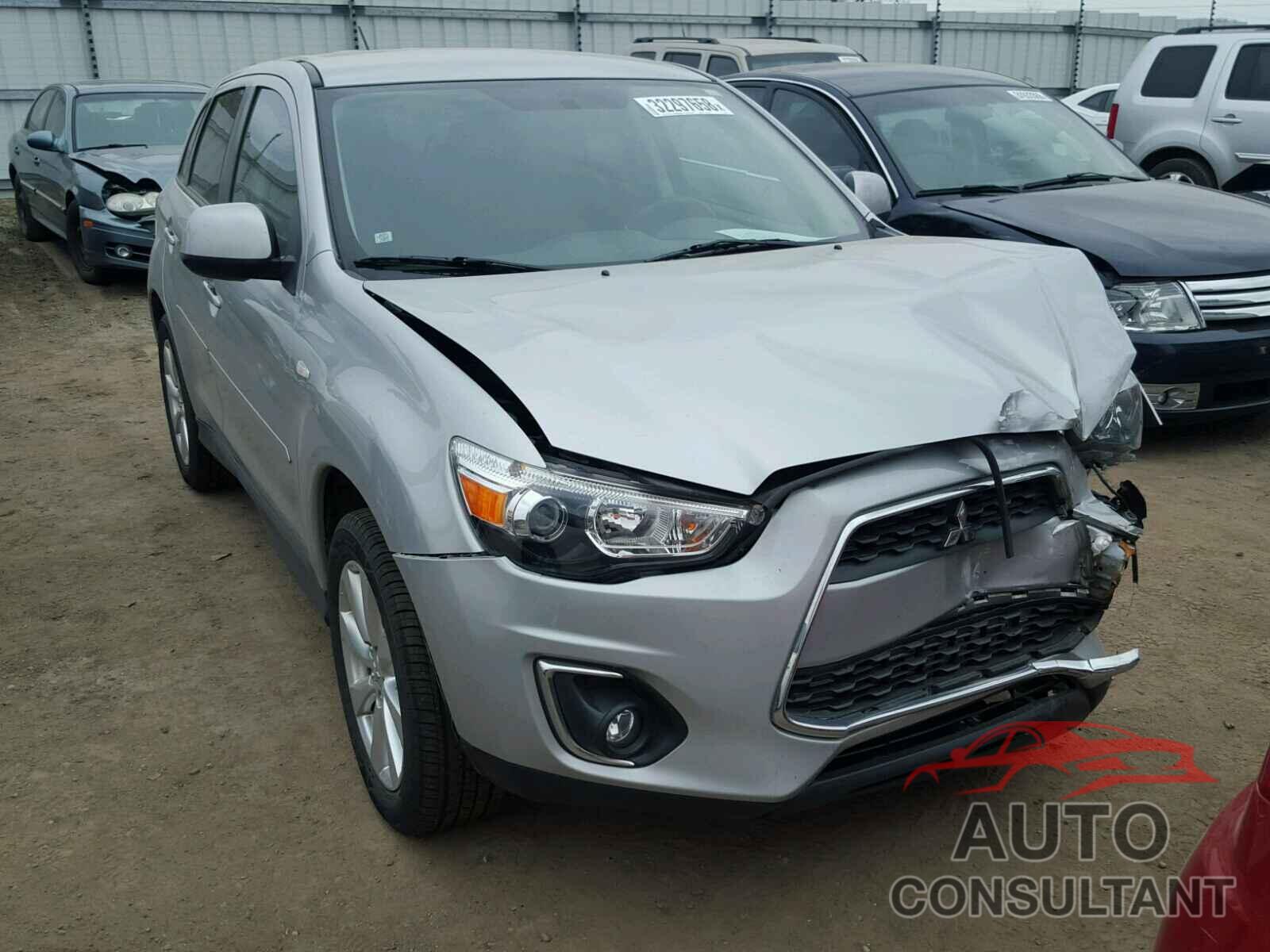 MITSUBISHI OUTLANDER 2015 - 4A4AR3AU5FE020925