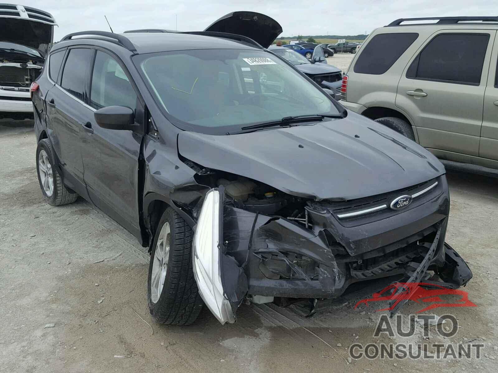 FORD ESCAPE 2015 - 1FMCU9GX9FUB15847