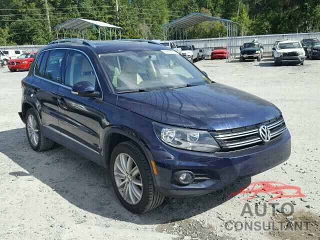 VOLKSWAGEN TIGUAN 2015 - WVGAV7AX1FW566857