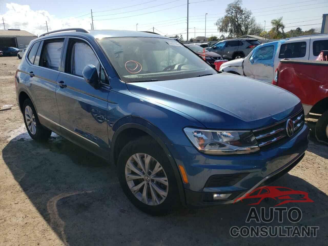 VOLKSWAGEN TIGUAN 2018 - 3VV3B7AX4JM032235