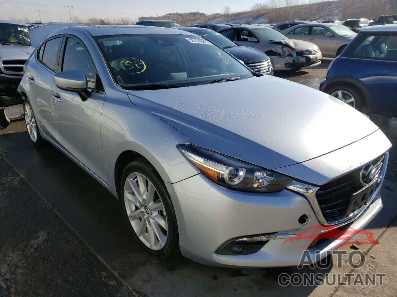 MAZDA 3 2017 - 3MZBN1W34HM141483