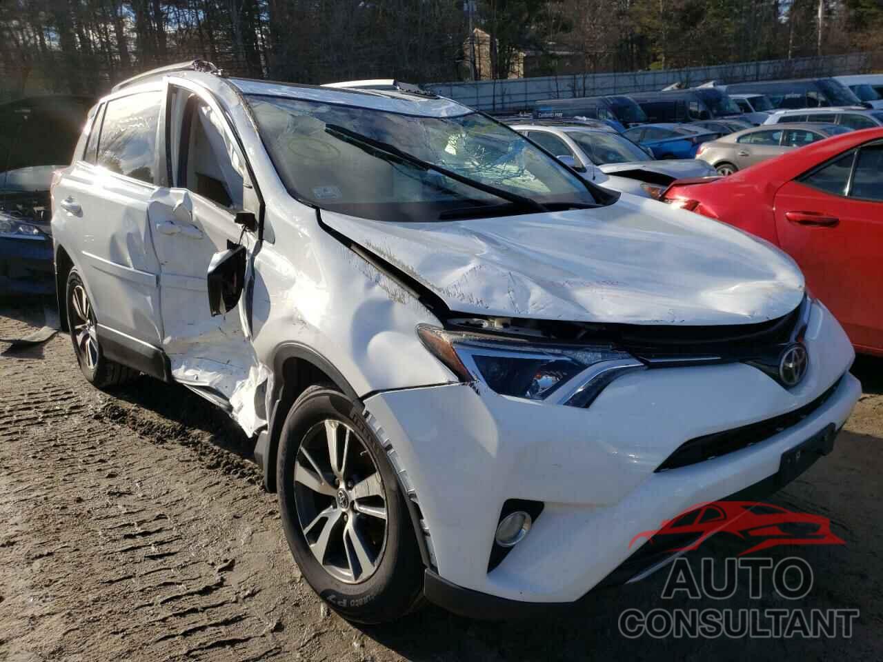 TOYOTA RAV4 2017 - JTMRFREV7HJ120785