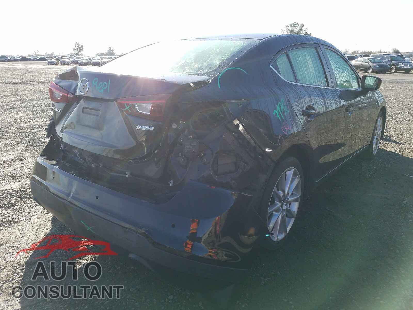 MAZDA 3 2017 - 3MZBN1V72HM118093