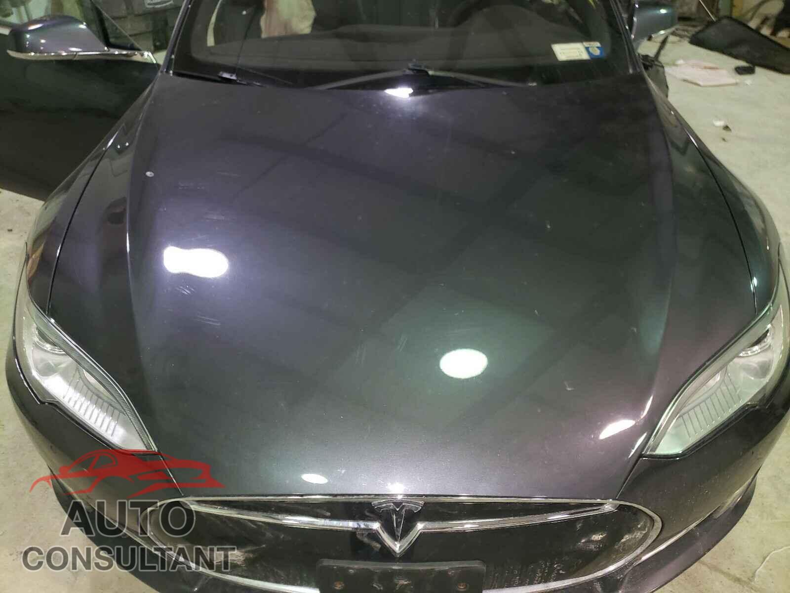 TESLA MODEL S 2016 - 5YJSA1E22GF129276