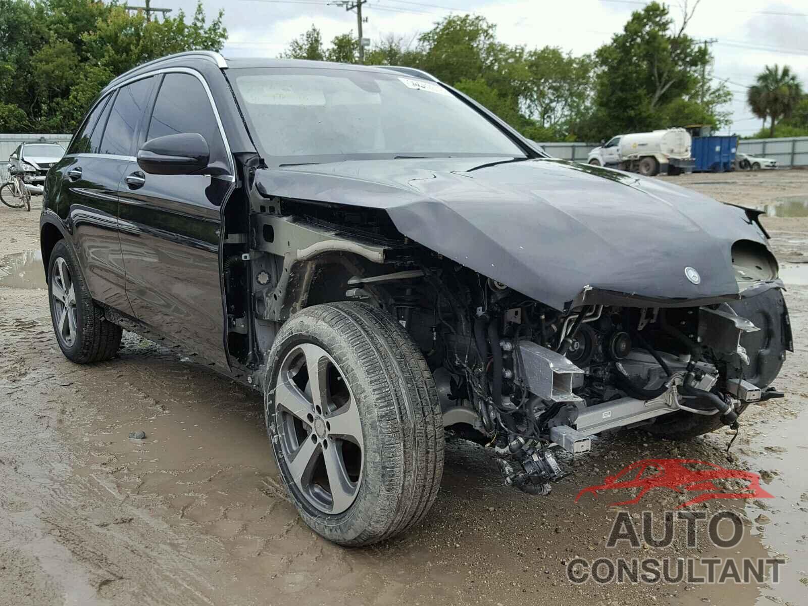 MERCEDES-BENZ GLC300 2016 - WDC0G4JB3GF075344