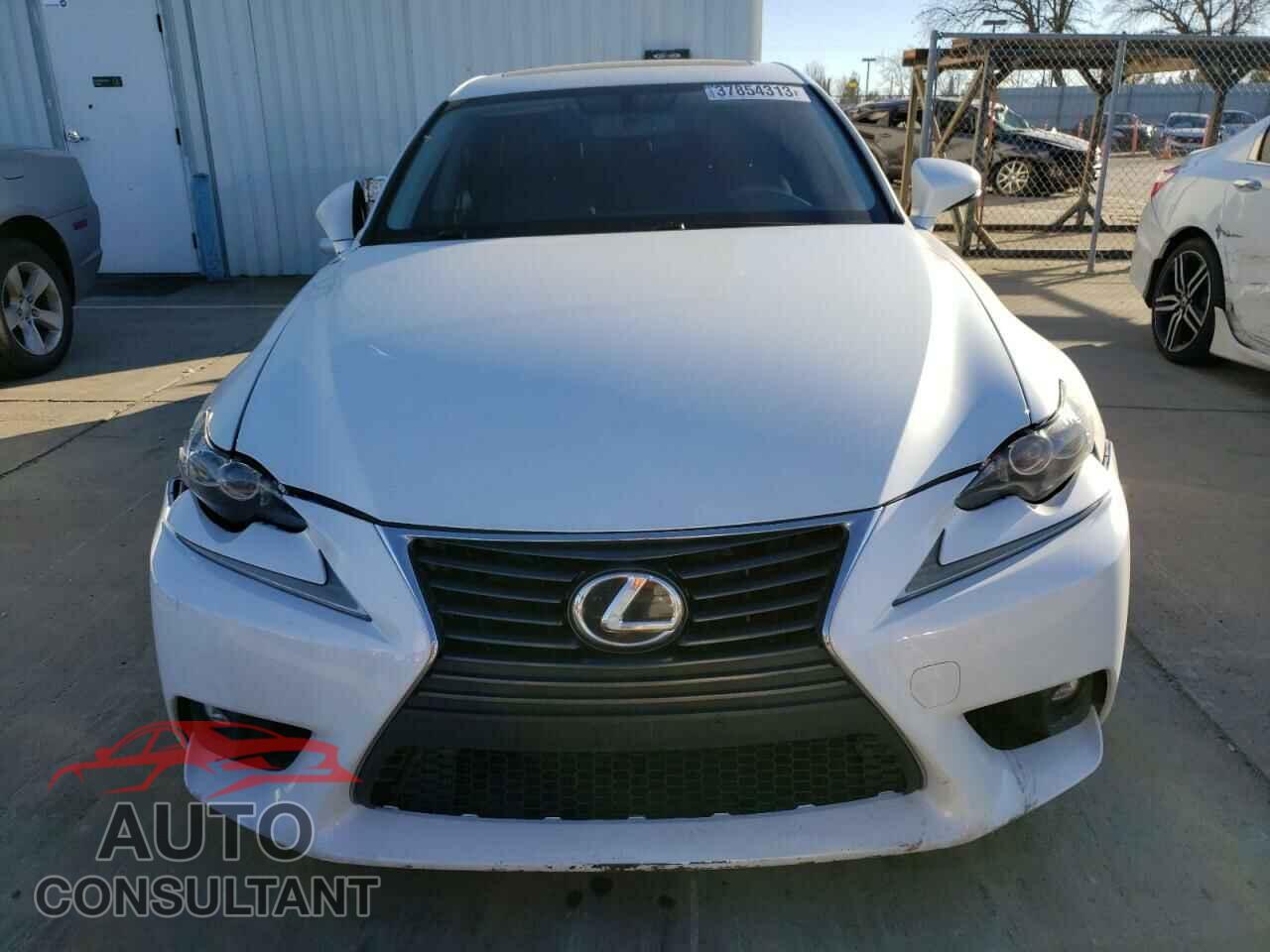 LEXUS IS 2015 - JTHBF1D2XF5053968