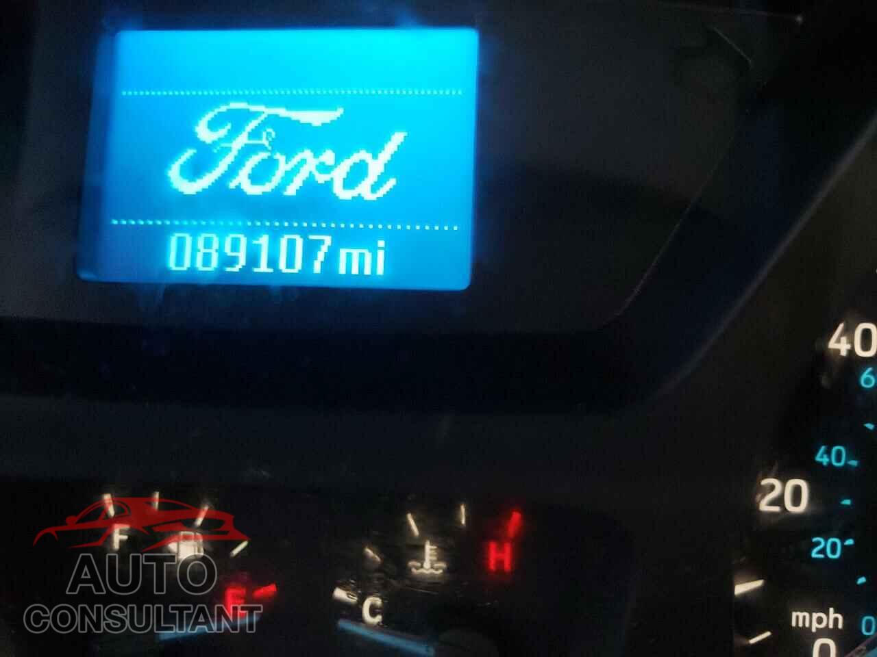 FORD TRANSIT CO 2019 - 1FTYR2CM4KKA18320