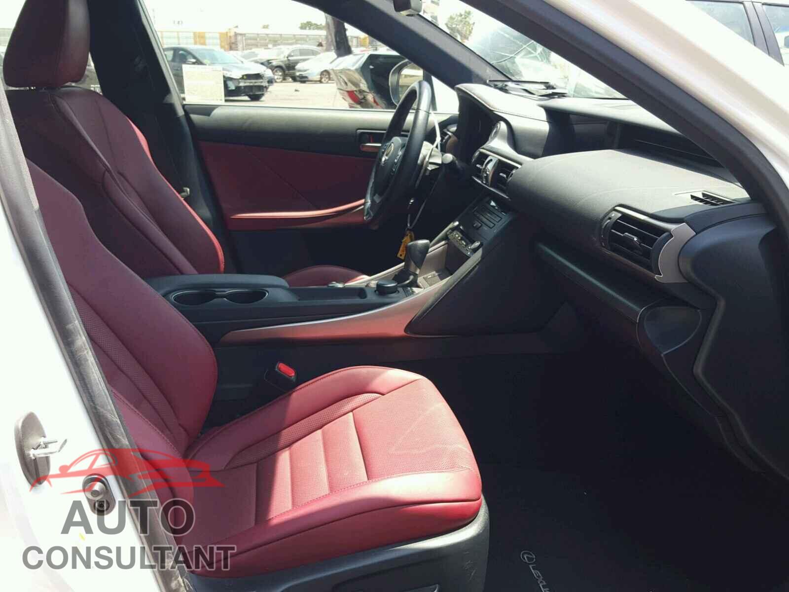 LEXUS IS 2017 - JTHBA1D2XH5046410