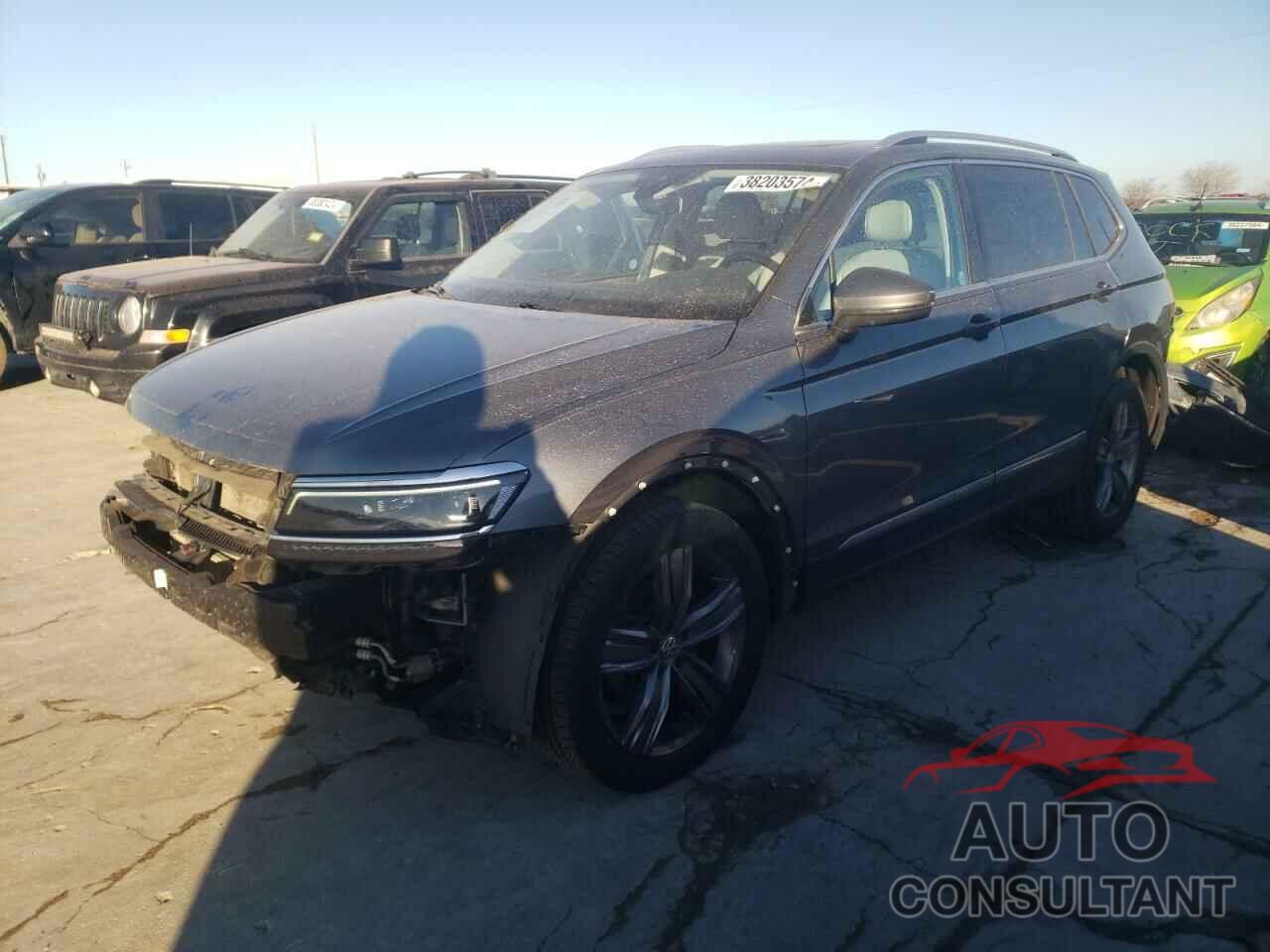 VOLKSWAGEN TIGUAN 2018 - 3VV4B7AX6JM199541