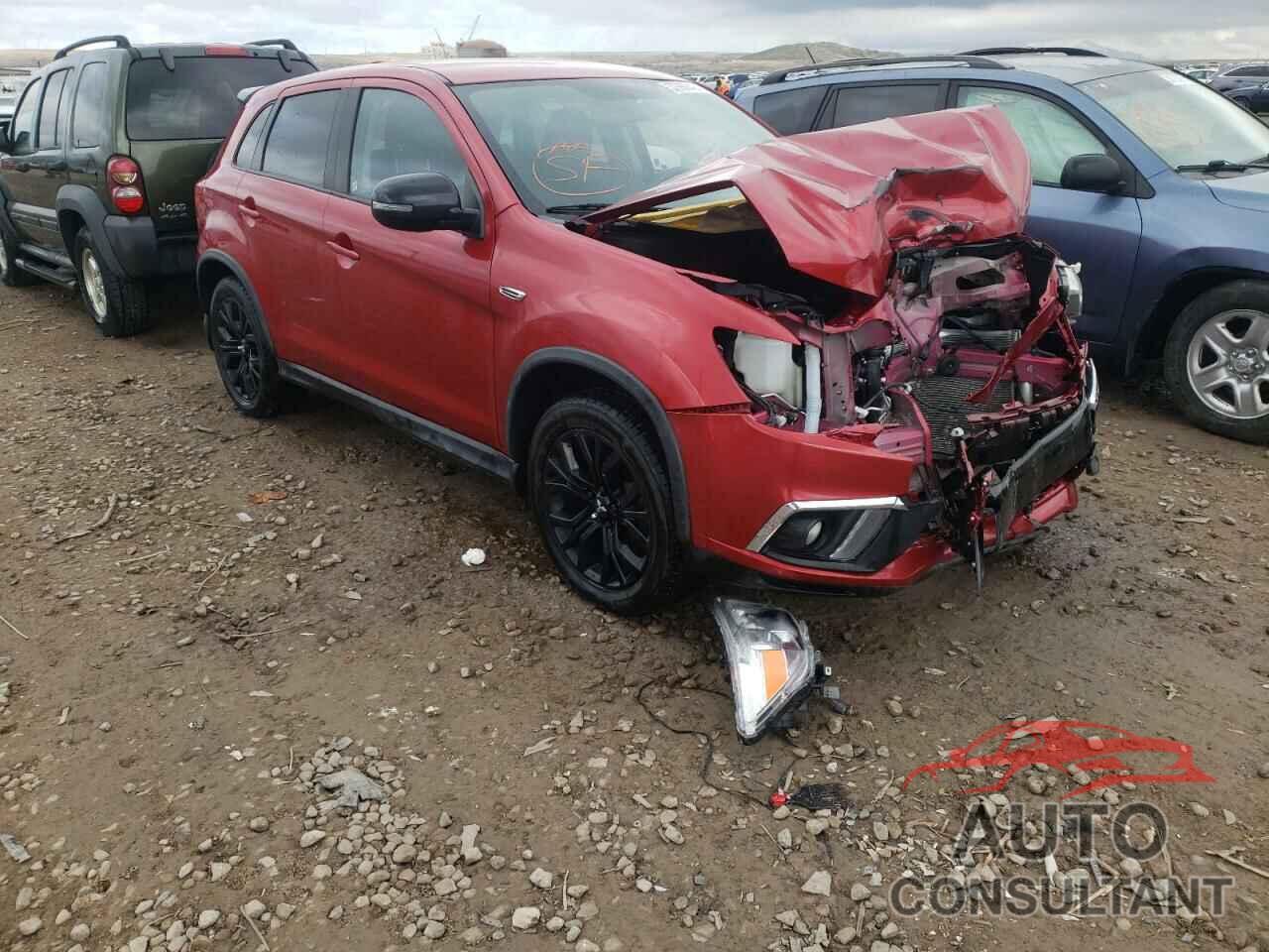 MITSUBISHI OUTLANDER 2018 - JA4AR3AUXJZ023984