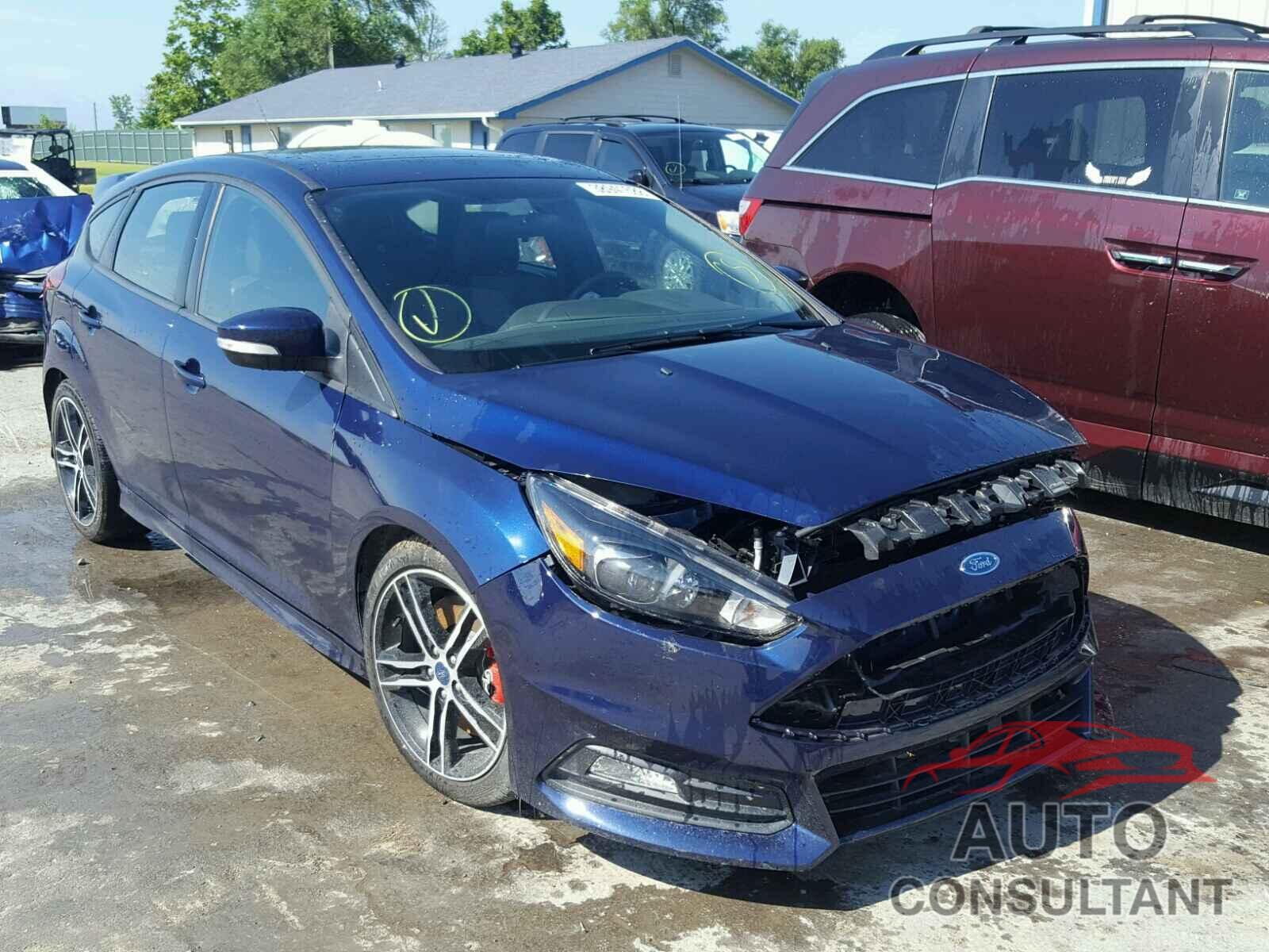 FORD FOCUS 2017 - 1FADP3L98HL301902