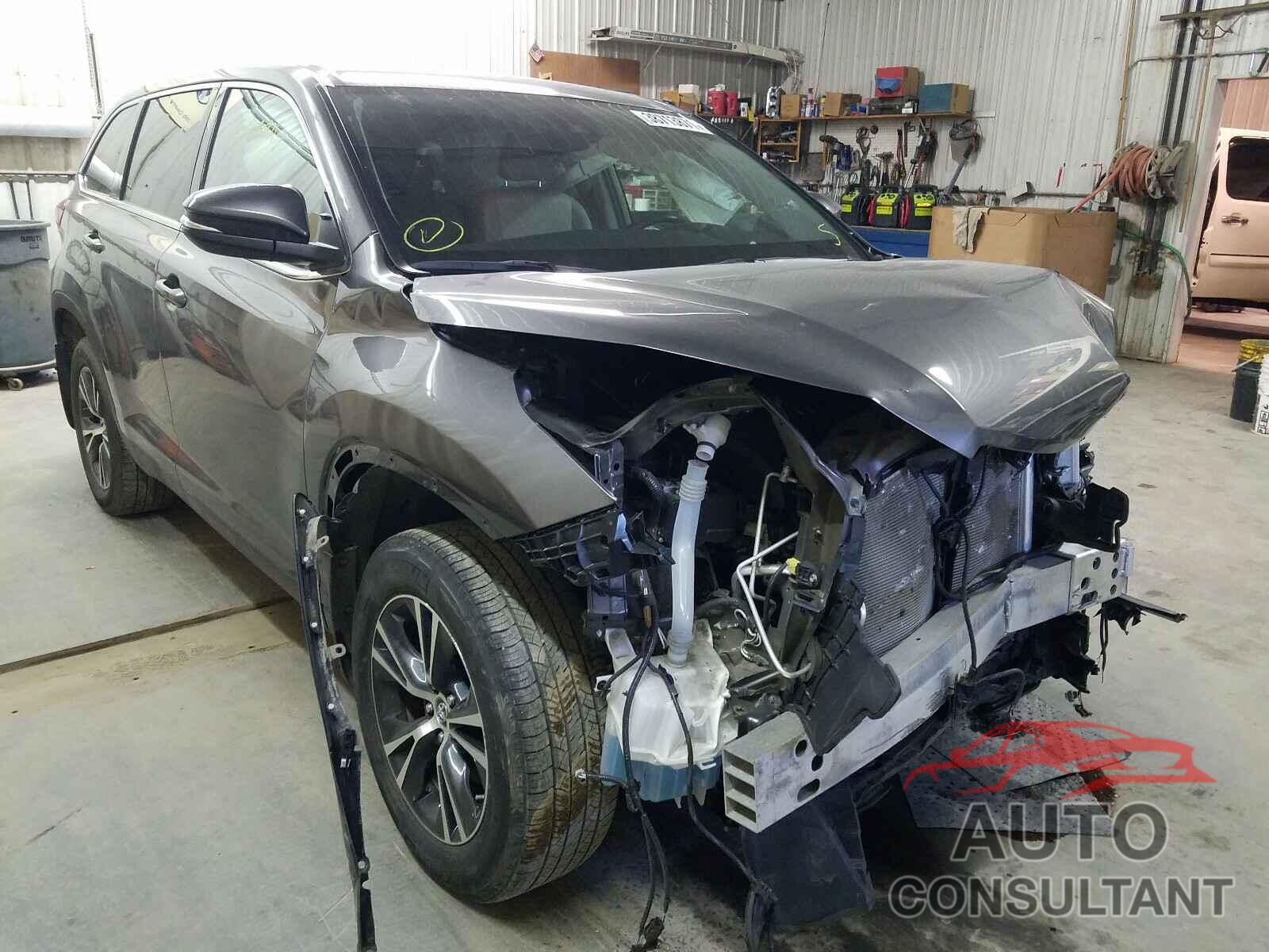 TOYOTA HIGHLANDER 2019 - 5TDBZRFH7KS933362