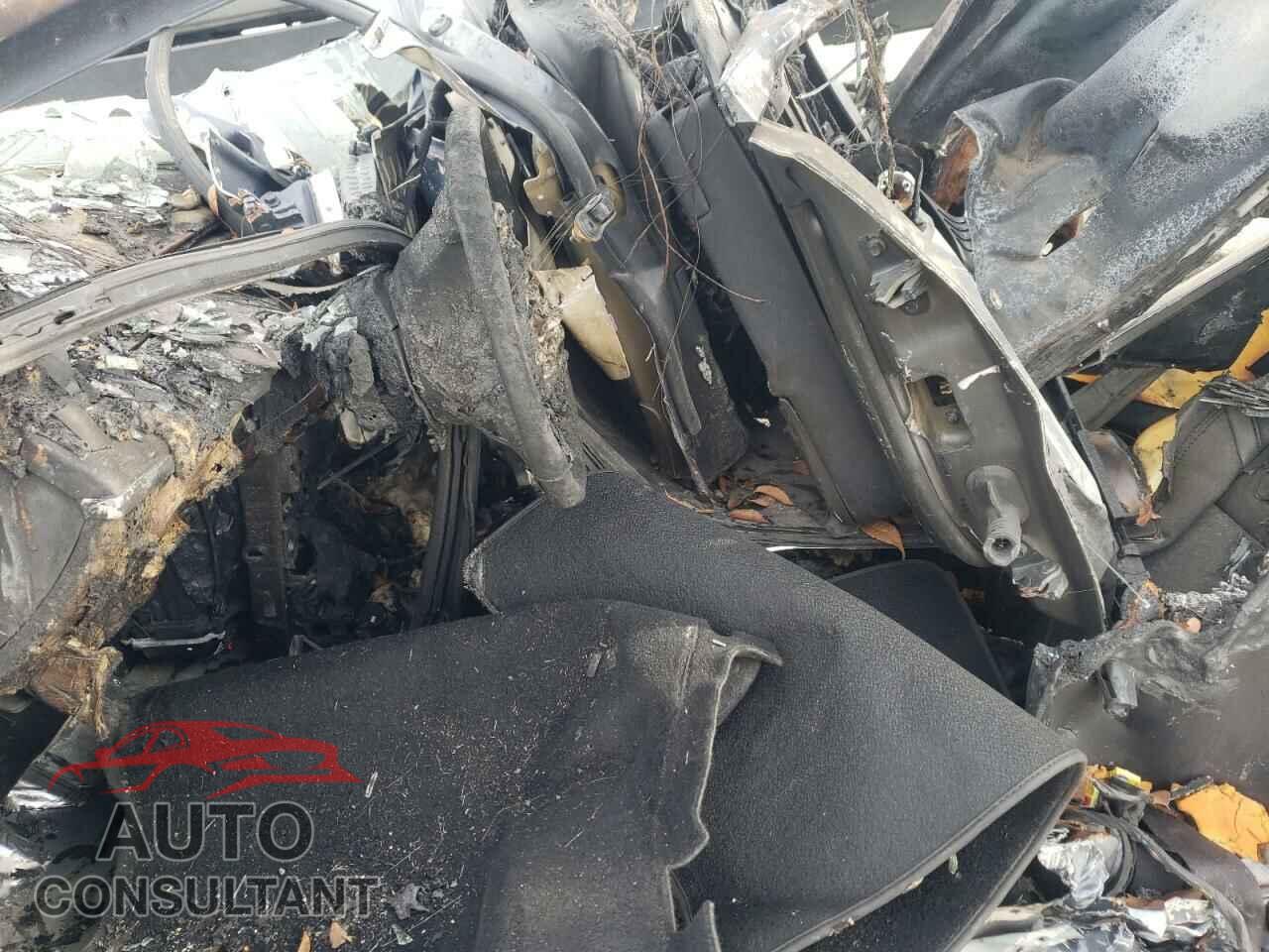 TESLA MODEL 3 2020 - 5YJ3E1EB8LF620194
