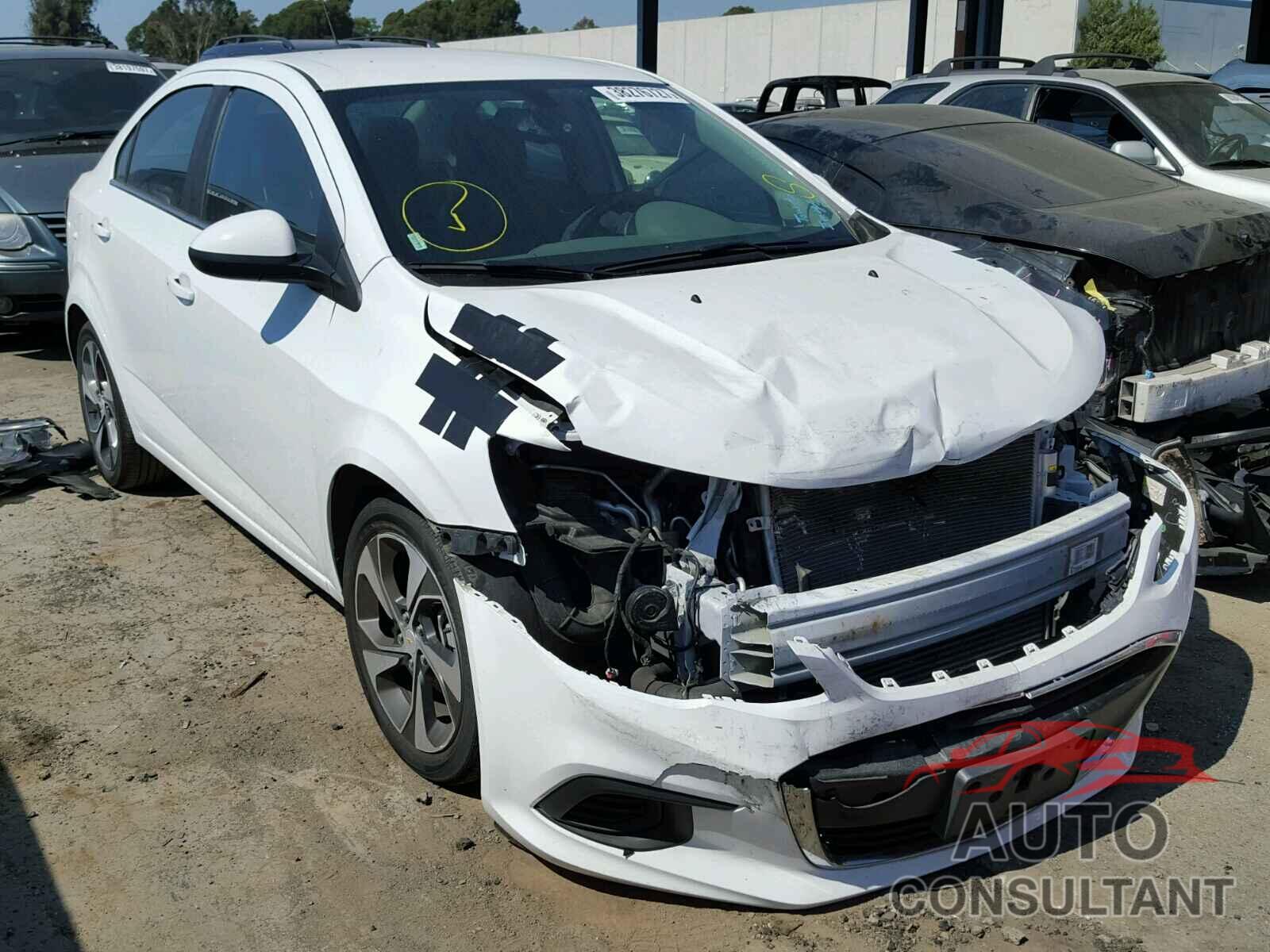 CHEVROLET SONIC 2017 - 1G1JF5SB4H4127197