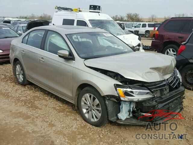 VOLKSWAGEN JETTA 2015 - 3VW3A7AJ4FM316742