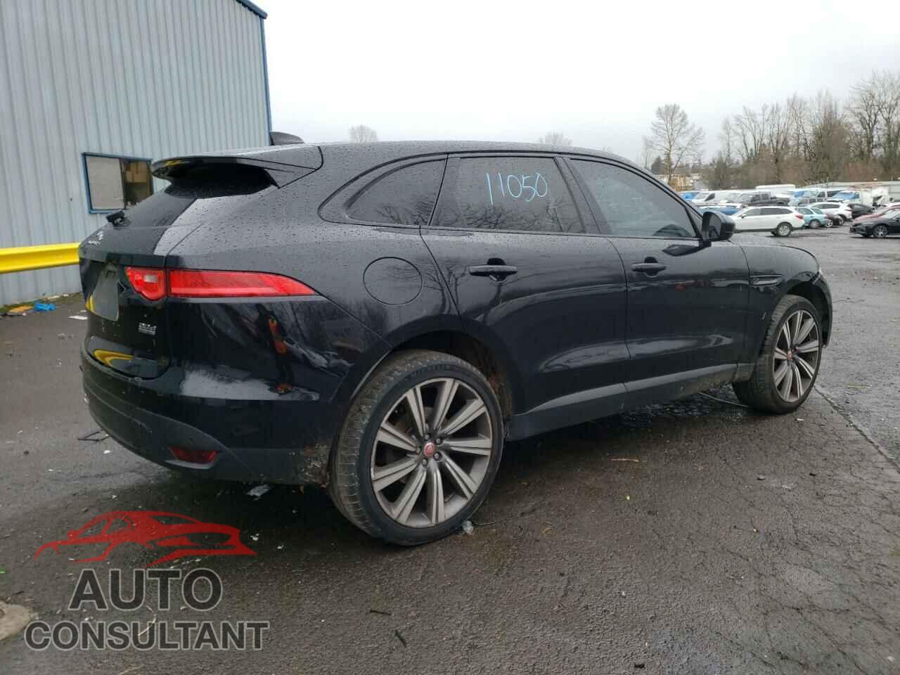 JAGUAR F-PACE 2017 - SADCK2BN2HA085655
