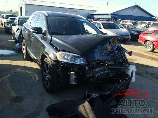 VOLVO XC60 2015 - YV4902RM6F2721779