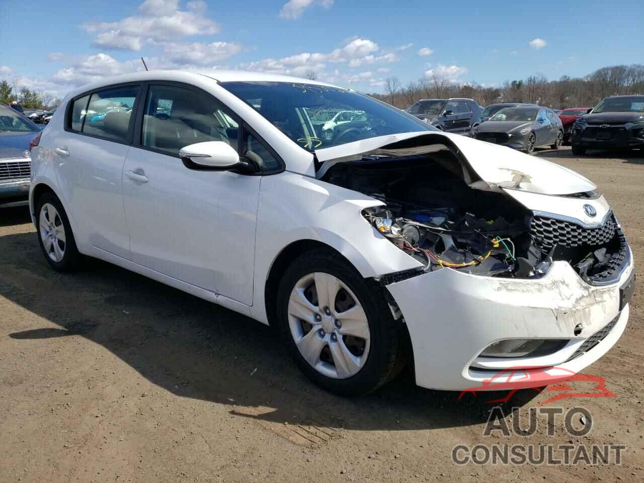 KIA FORTE 2016 - KNAFK5A80G5572752