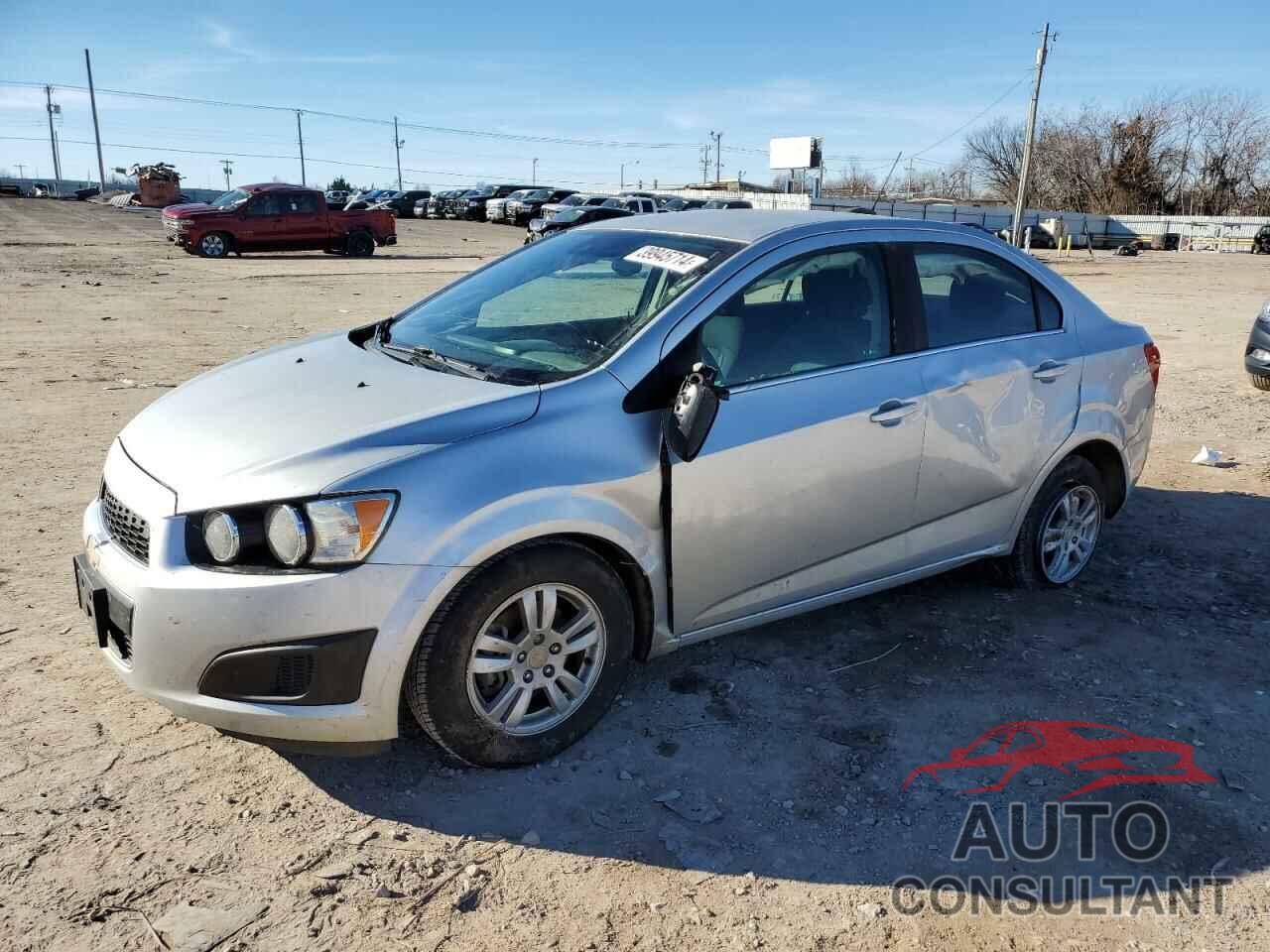 CHEVROLET SONIC 2016 - 1G1JC5SH2G4144477