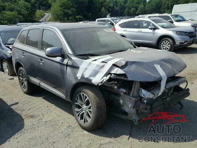 MITSUBISHI OUTLANDER SE 2018 - JA4AD3A3XJJ001939