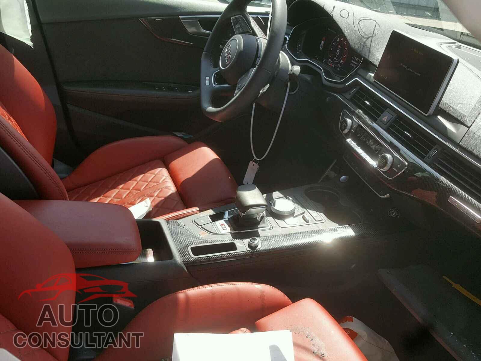 AUDI S5/RS5 2018 - WAUC4CF54JA059230
