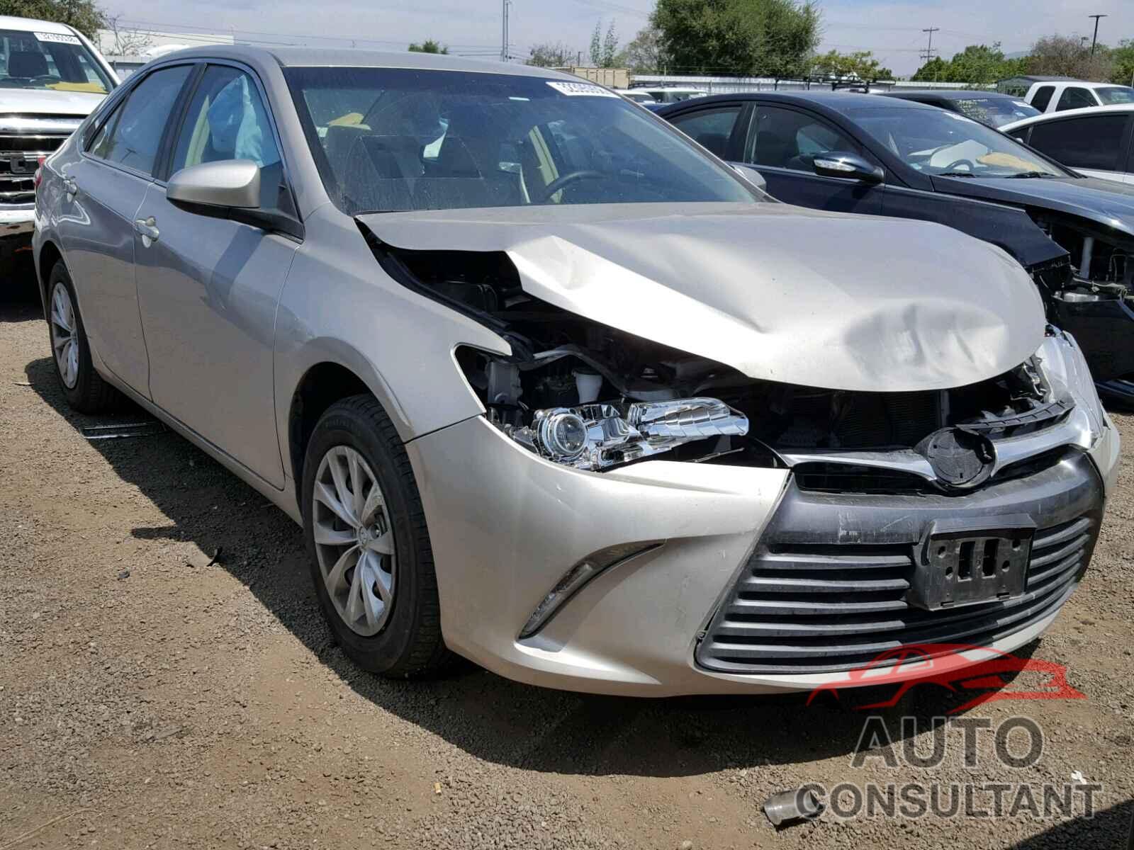 TOYOTA CAMRY 2016 - 4T4BF1FK8GR567485