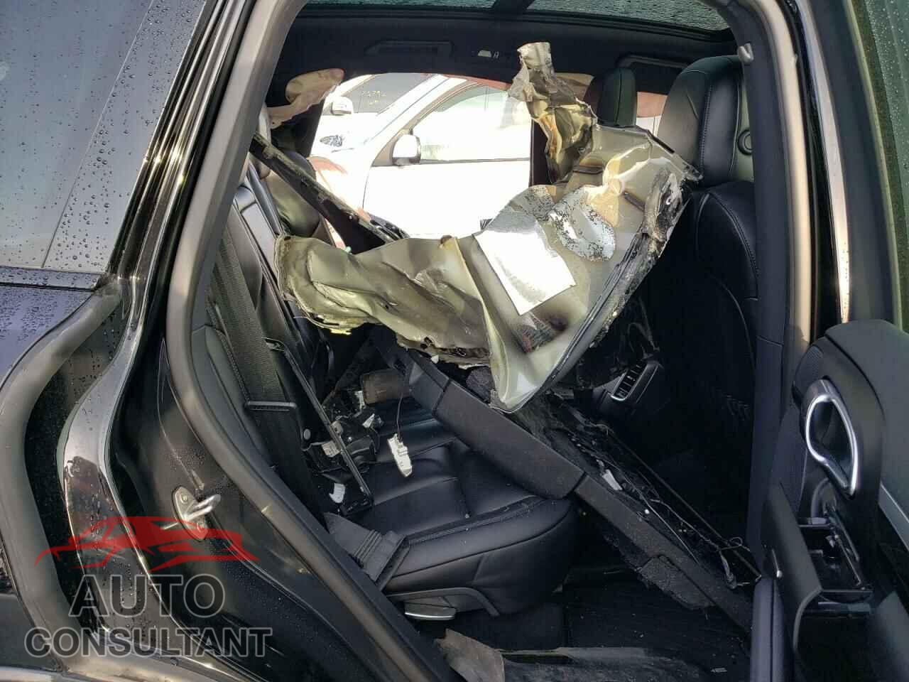 PORSCHE CAYENNE 2017 - WP1AE2A23HLA73065