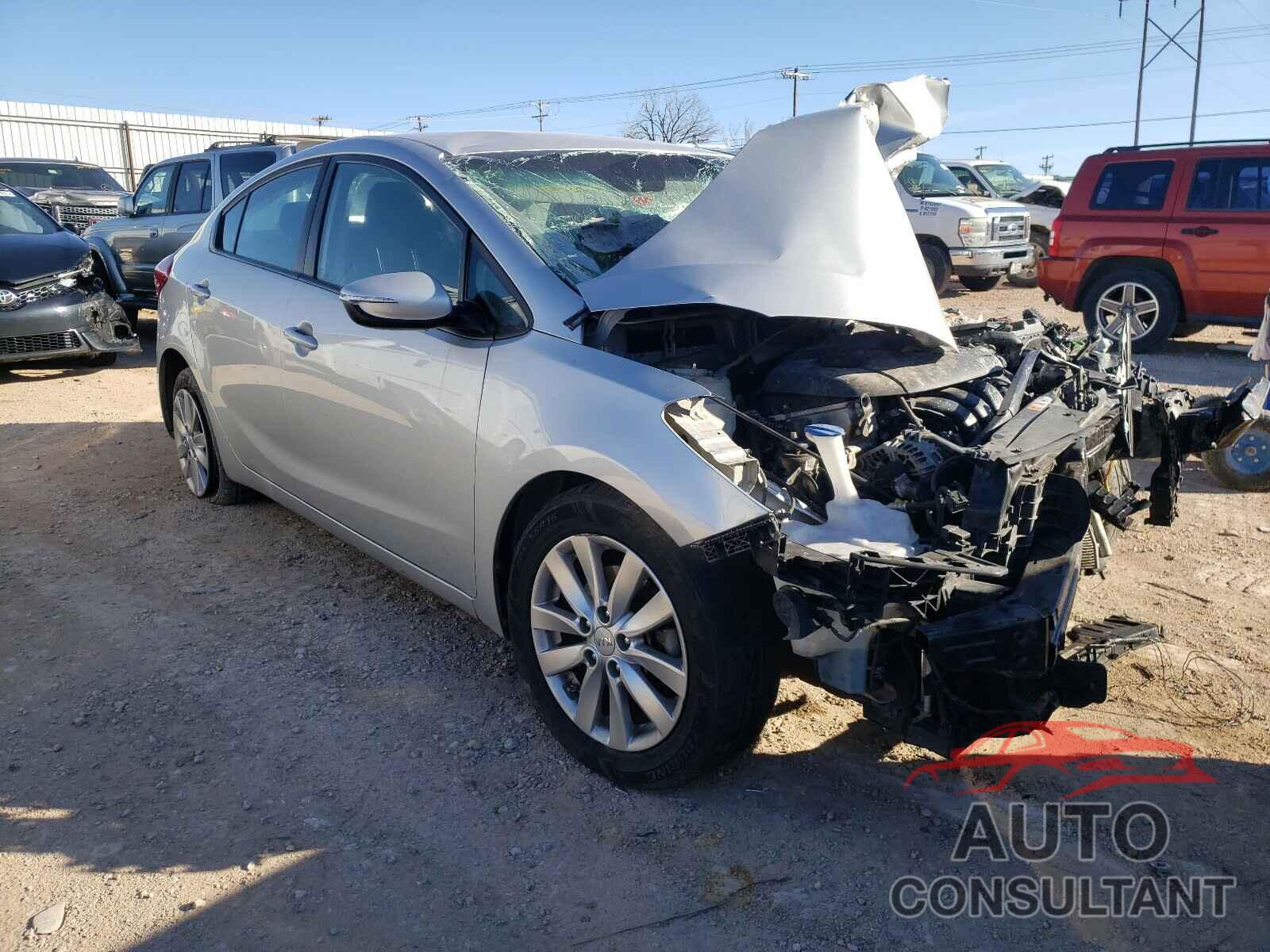 KIA FORTE 2016 - KNAFX4A67G5608768