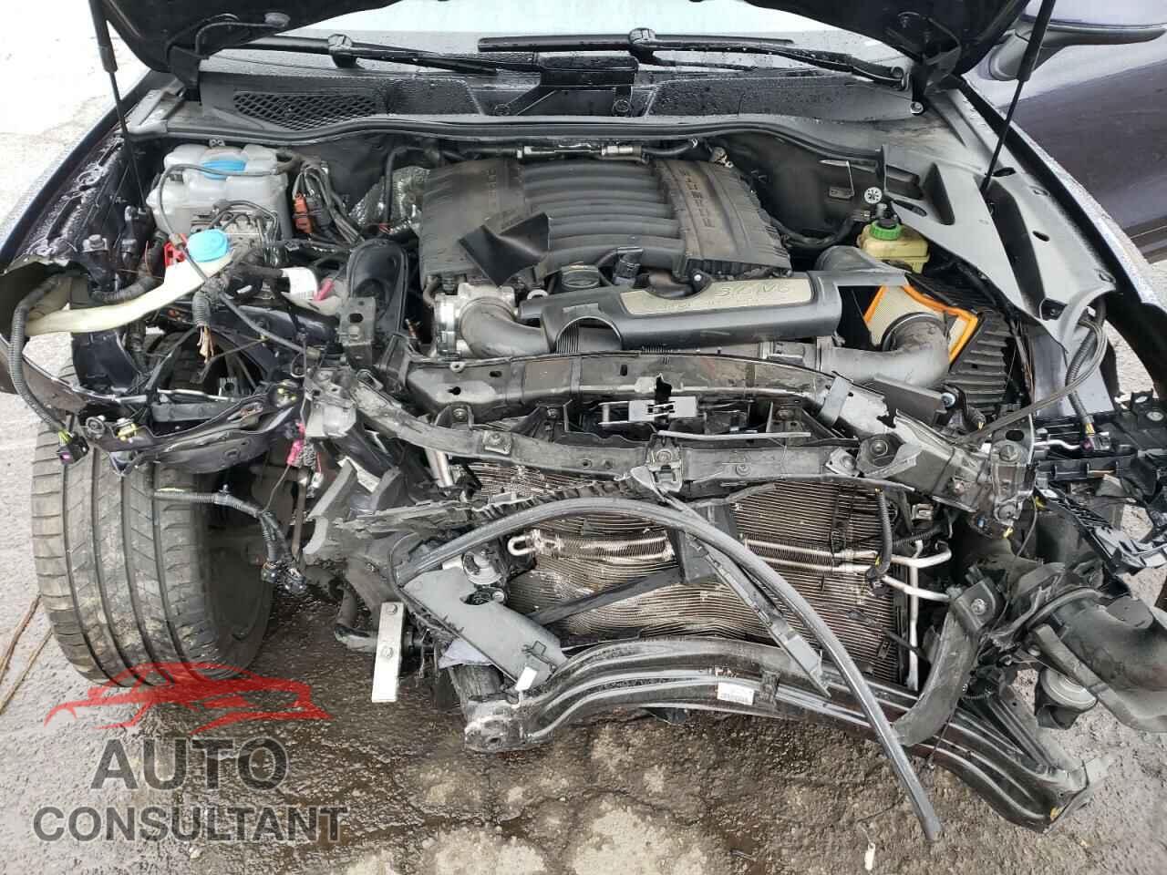 PORSCHE CAYENNE 2017 - WP1AA2A29HKA90714