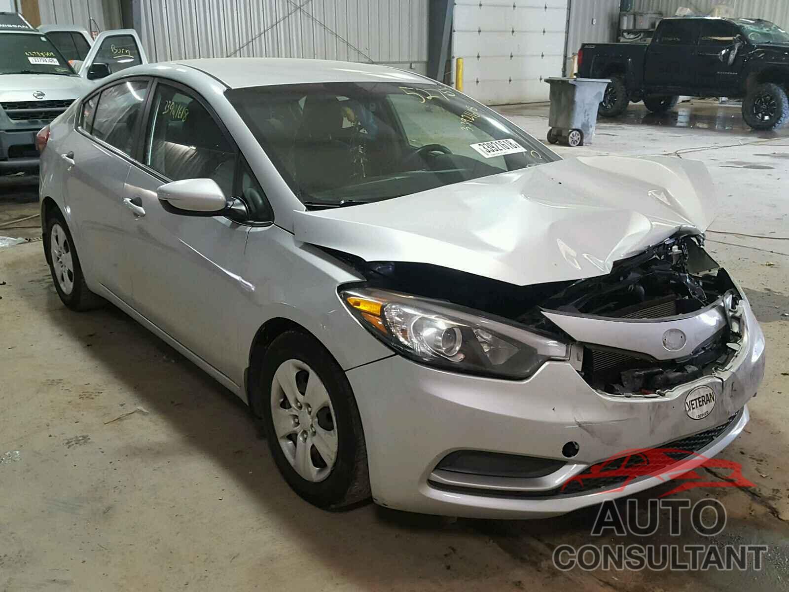 KIA FORTE 2015 - KNAFK4A6XF5435275