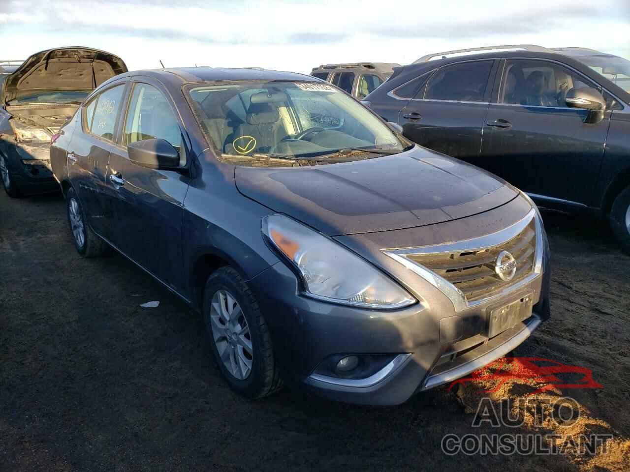 NISSAN VERSA 2018 - 3N1CN7AP0JL878778