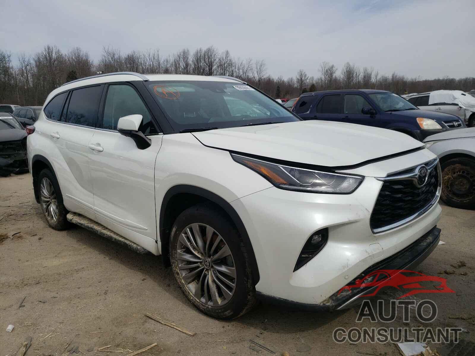 TOYOTA HIGHLANDER 2020 - 5TDFZRBH3LS038928